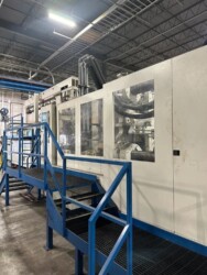 2021 Krauss Maffei 1450 Ton 402 oz. Injection Molding Machine Used Injection Molding Machine For Sale