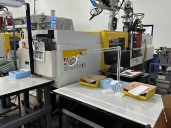 2021 138 ton Cincinnati Roboshot 3.4 oz. Electric Injection Molding Machine Used Injection Molding Machine For Sale
