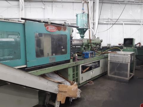 1987 360 ton Nissei 60 oz FS360