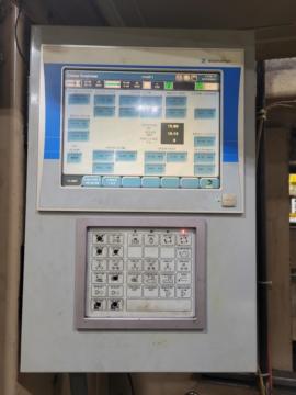 1991 1500 ton Van Dorn 260 oz. Wide Platen injection Molding Machine