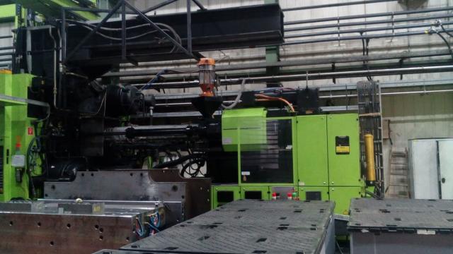 2001 2300 ton Engel 236 oz