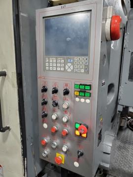 2002 620 ton Nissei, 132 oz. FV9000
