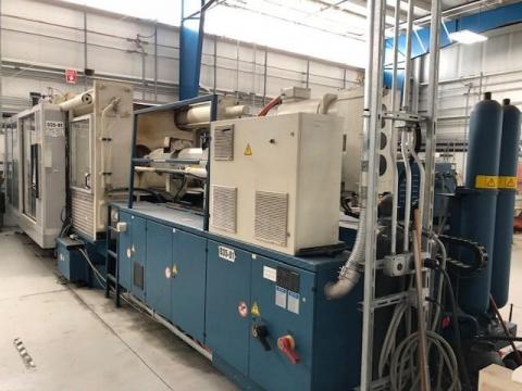 2005 500 ton Krauss-Maffei 66 oz 2-Platen