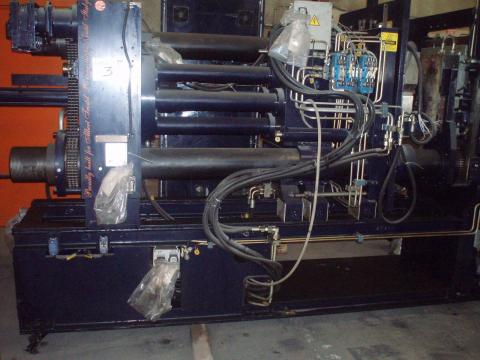 2005 250 ton Rutil Rubber Injection Molding Machine