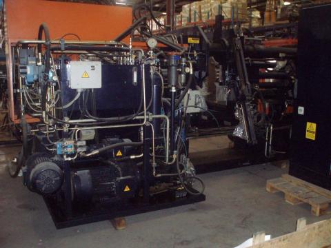 2005 250 ton Rutil Rubber Injection Molding Machine