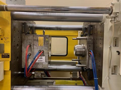 2008 310 ton Toshiba, 40.5 oz Wide Platen