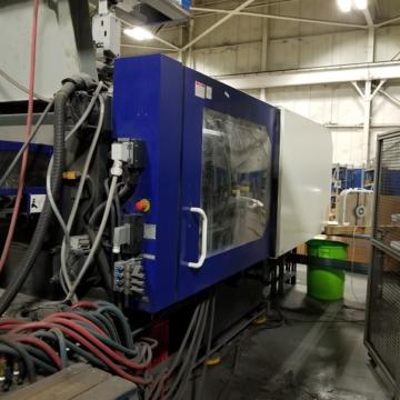 2014 410 ton Haitian 2-Color Injection Molding Machine