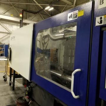 2014 410 ton Haitian 2-Color Injection Molding Machine