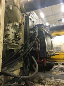1999 2750 ton Toshiba 340 oz. 2-Platen ISF2450D