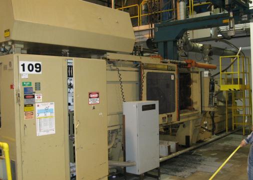 1989 HPM, 700 Ton, 80 oz.
