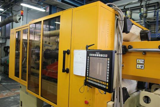 2004 330 ton Husky Hylectric H300