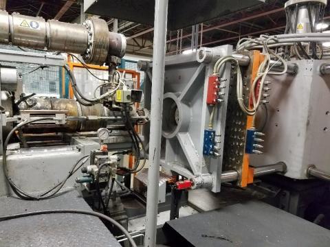 1995 60 ton Presma Structural Foam Machine 176.5 oz