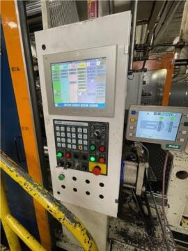 2003 1000 ton UBE 160 oz. Injection Molding Machine