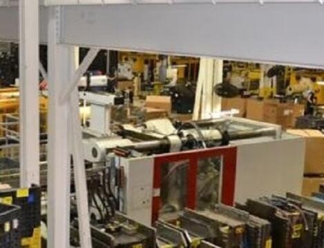 2011 1500 ton Cincinnati 365 oz. Injection Molding Machine