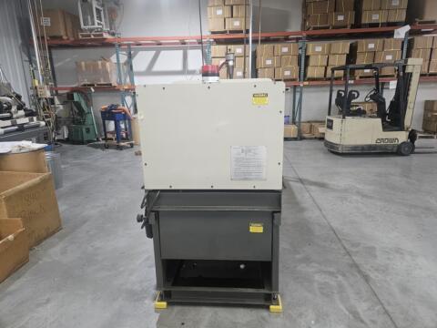 1994 85 ton Cincinnati 6.04 oz. Injection Molding Machine