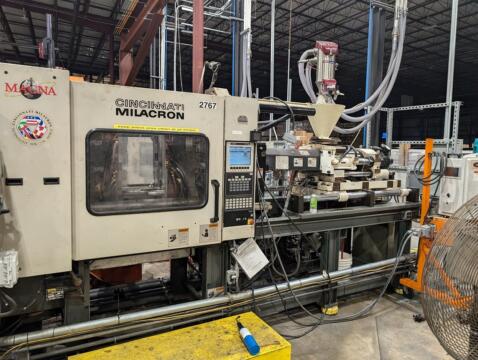 1997 250 ton Cincinnati Milacron 11 oz. MH250 Injection Molding Machine