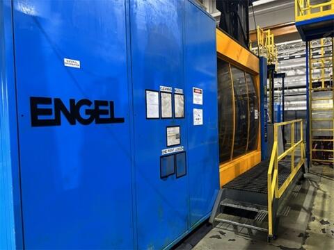 2002 Engel 2000 ton 2-Color Injection Molding Machine