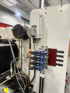 2009 220 ton Cincinnati NT220 17.9 oz. Electric Injection Molding Machine