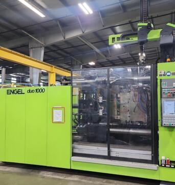 2009 1000 ton Engel Wide Platen 261 oz. Injection Molding Machine Ecodrive