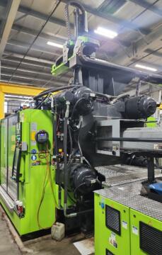 2013 1000 ton Wide Platen 261 oz. Injection Molding Machine EcoDrive