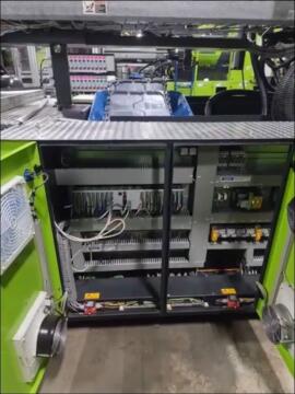 2013 1000 ton Wide Platen 261 oz. Injection Molding Machine EcoDrive Electric Screw Drive