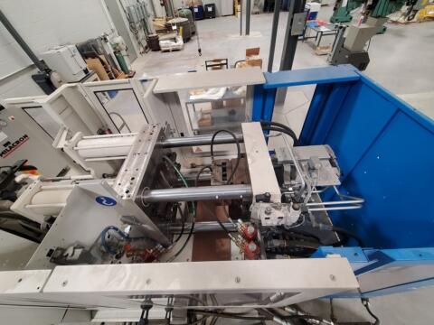 2016 88 ton Krauss-Maffei Injection Molding Machine