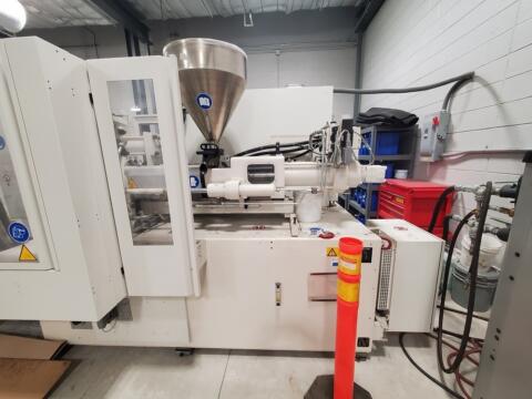2016 88 ton Krauss-Maffei Injection Molding Machine