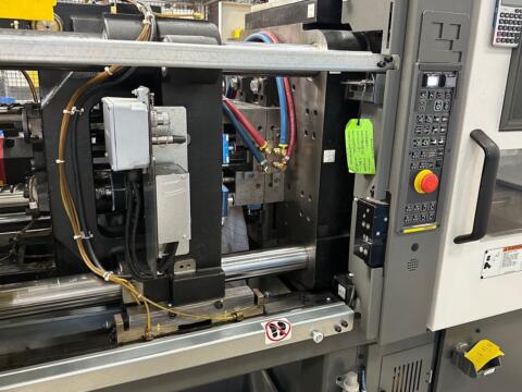 2021 138 ton Cincinnati Roboshot 1.9 oz. Electric Injection Molding Machine