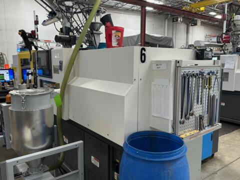 2021 138 ton Cincinnati Roboshot 3.4 oz. Electric Injection Molding Machine