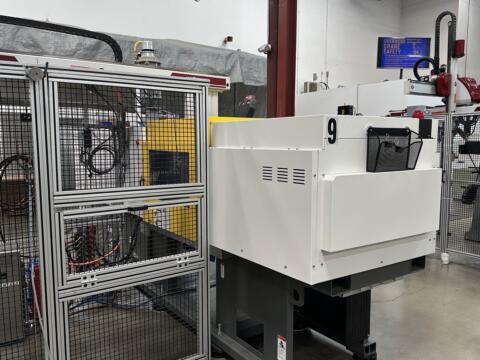 2021 138 ton Cincinnati Roboshot 6.02 oz. Electric Injection Molding Machine