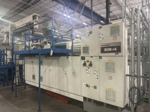 2021 Krauss Maffei 1450 Ton 402 oz. Injection Molding Machine