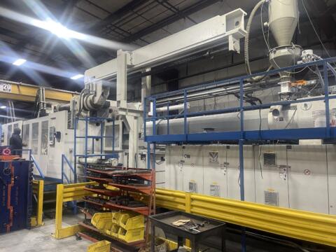 2021 Krauss-Maffei 3000 Ton 838 oz. Injection Molding Machine