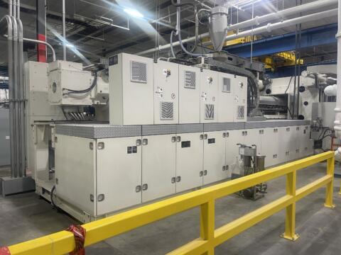 2024 Krauss-Maffei 3000 Ton 838 oz. Injection Molding Machine