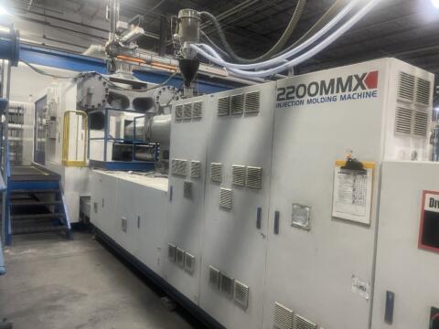 2021 2200 ton UBE 427 oz. Injection Molding Machine