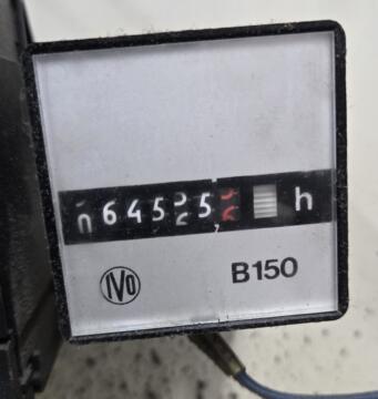 1994 250 ton Cincinnati Vertical Rotary 9.8 oz. Injection Molding Machine