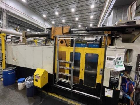 1999 3000 ton Cincinnati 362 oz. Injection Molding Machine