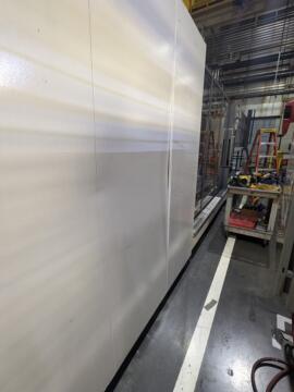 2000 3500 ton Cincinnati 540 oz. Injection Molding Machine