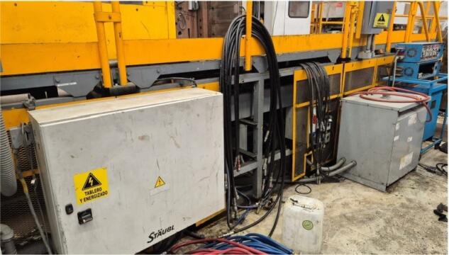 1995 4000 ton UBE 435 oz. Injection Molding Machine
