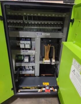 2009 550 ton Engel 111 oz. Injection Molding Machine Ecodrive