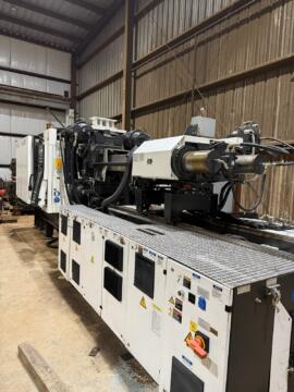 2008 550 ton Engel Injection Molding Machine
