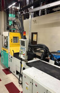 1999 44 ton Arburg Allrounder Universal 2.3 oz. Silicone Rubber Injection Molding Machine