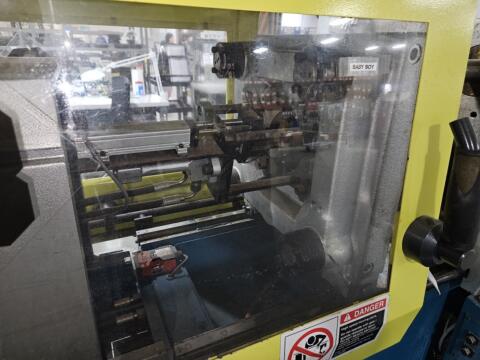 2000 30 ton Boy Injection Molding Machine 1.5 oz. Injection Molding Machine