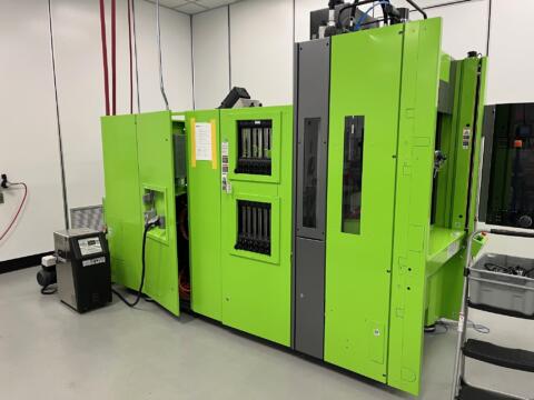 2020 40 ton Engel Vertical Single Station Injection Molding Machine