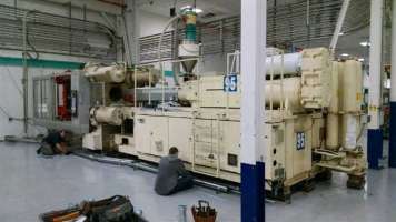1998 650 ton Krauss-Maffei, 98 oz