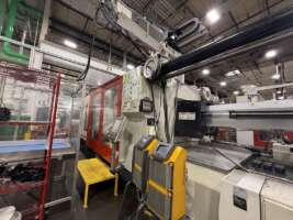 2008 1100 ton Cincinnati 93 oz. MG1000 2 Platen Injection Molding Machine