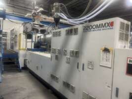 2021 2200 ton UBE 427 oz. Injection Molding Machine