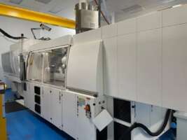 2015 440 Ton Engel Tiebarless ECODRIVE 33.8 oz. Injection Molding Machine