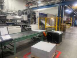 2021 2200 ton UBE 427 oz. Injection Molding Machine