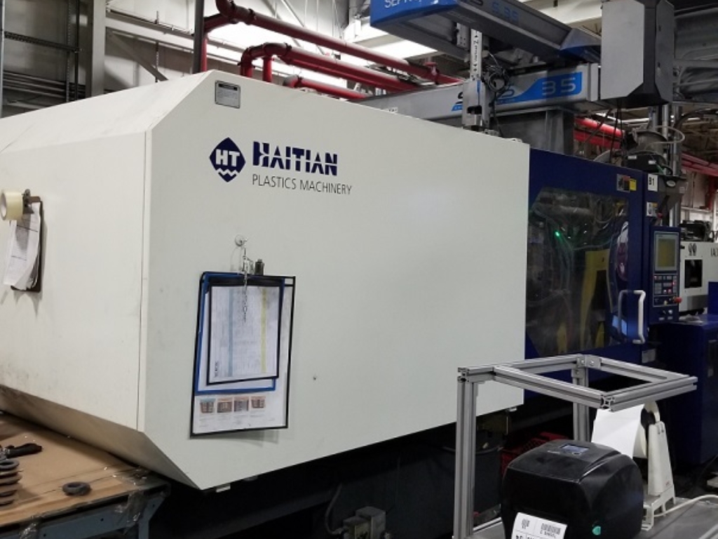 2014 410 ton Haitian 2-Color Injection Molding Machine